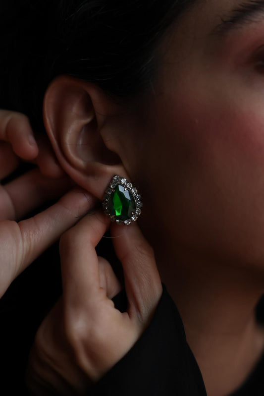 Emerald Radiance Clip-On Earrings|Vintage Baazaar 