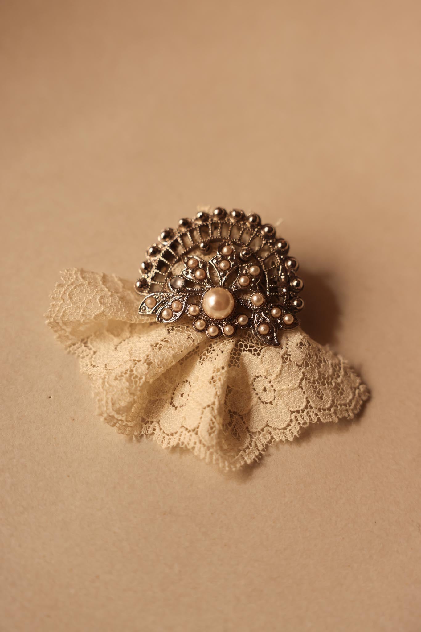 Silver-Tone Faux Pearl and Lace Brooch|Vintage Baazaar 