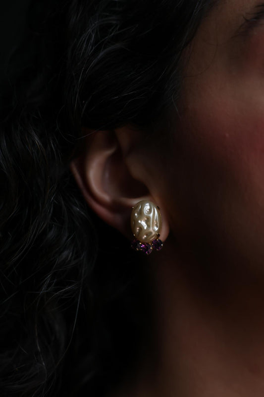 Glow Amethyst Clip-On Earrings|Vintage Baazaar 