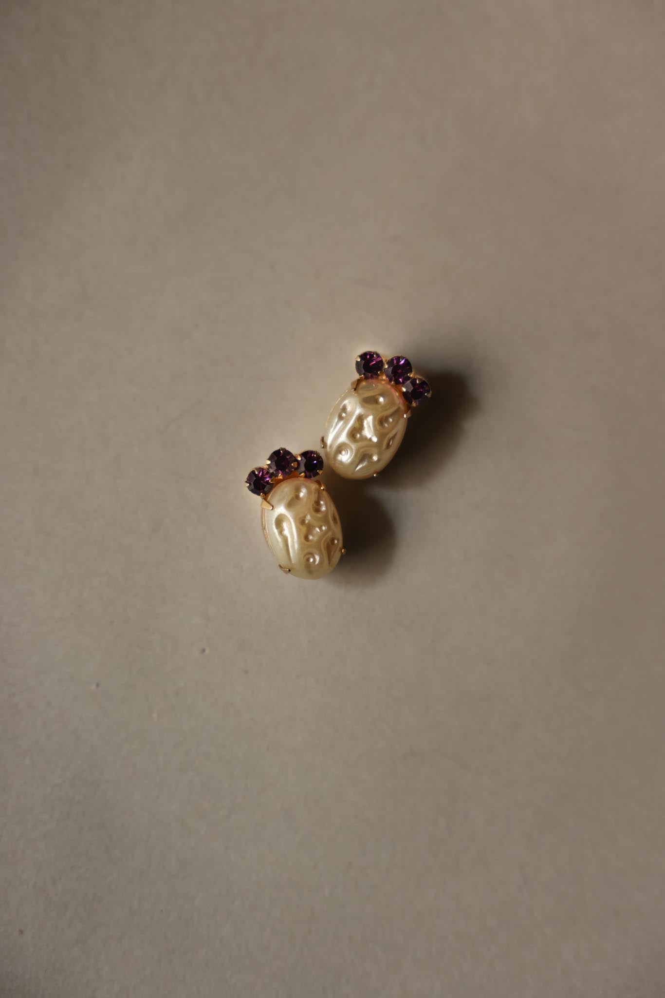 Glow Amethyst Clip-On Earrings|Vintage Baazaar 