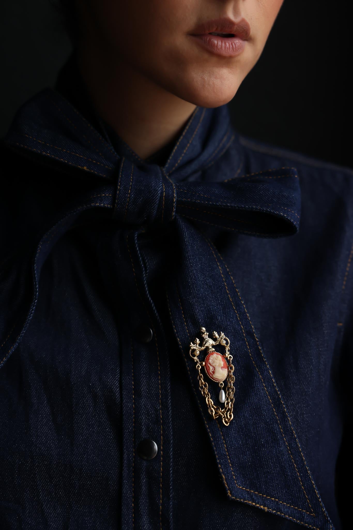Cameo Chain Brooch with Faux Pearl Drop|Vintage Baazaar 