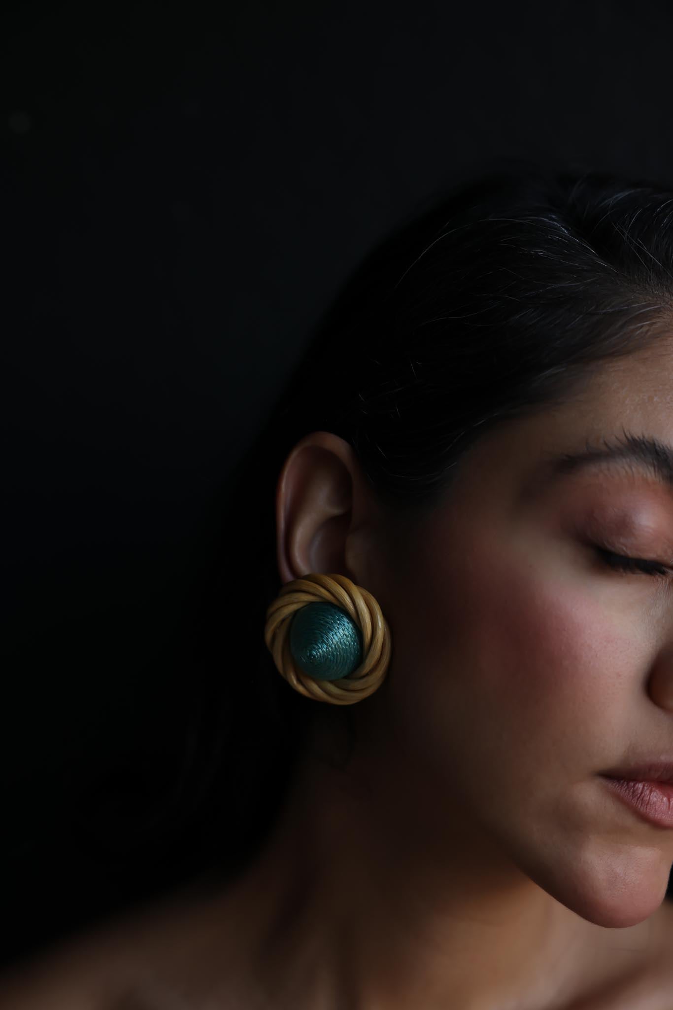 Woven Rattan Green Center Earrings|Vintage Baazaar 