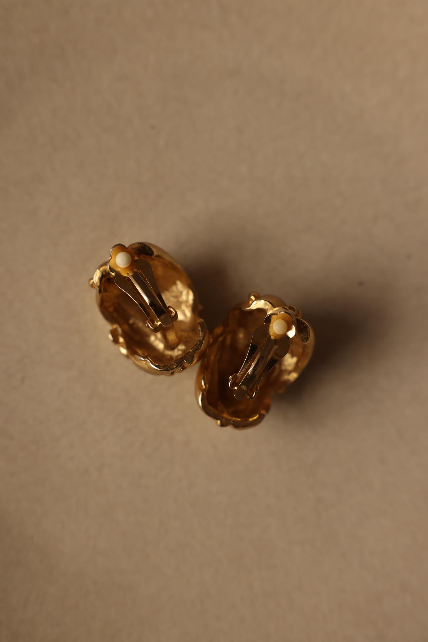 Golden Weave Clip-On Earrings|Vintage Baazaar 