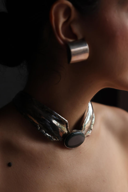 Sculptural Silver Collar Necklace|Vintage Baazaar 