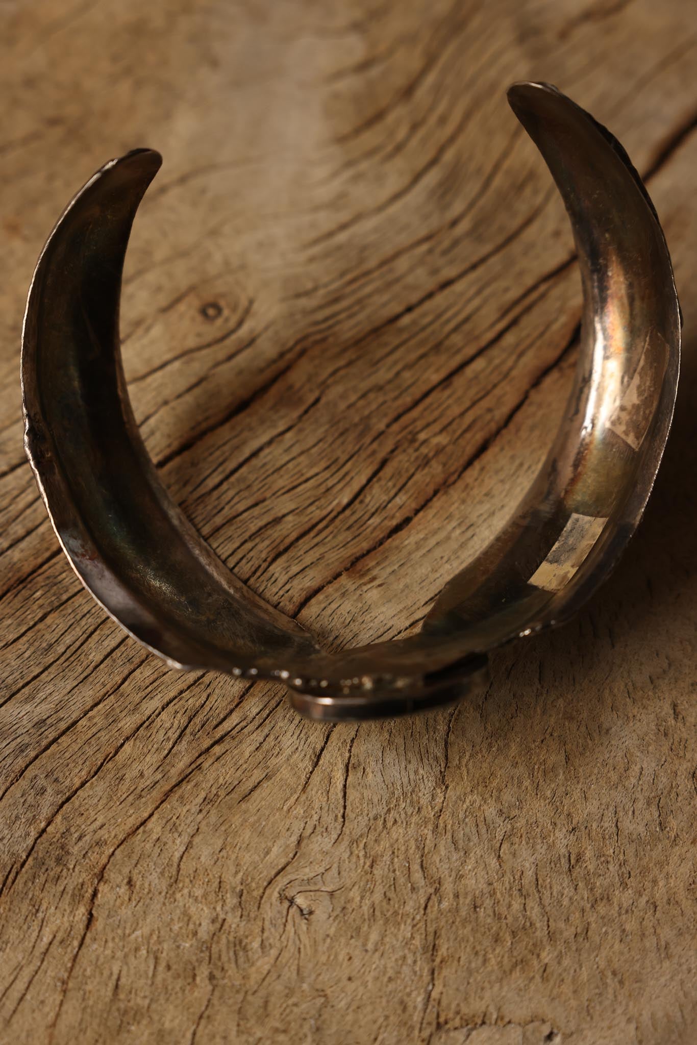 Sculptural Silver Collar Necklace|Vintage Baazaar 