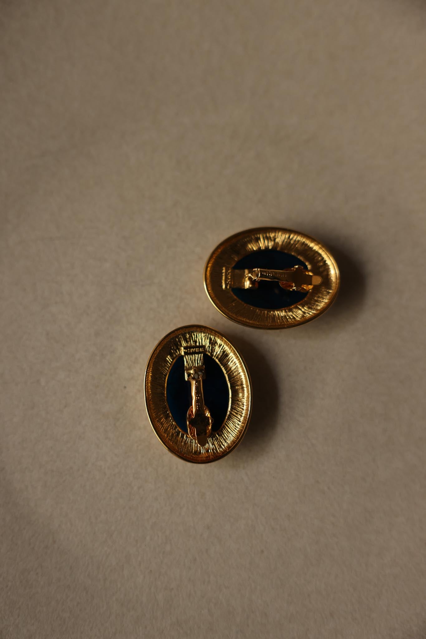 Trifari Anchor Clip-On Earrings|Vintage Baazaar 