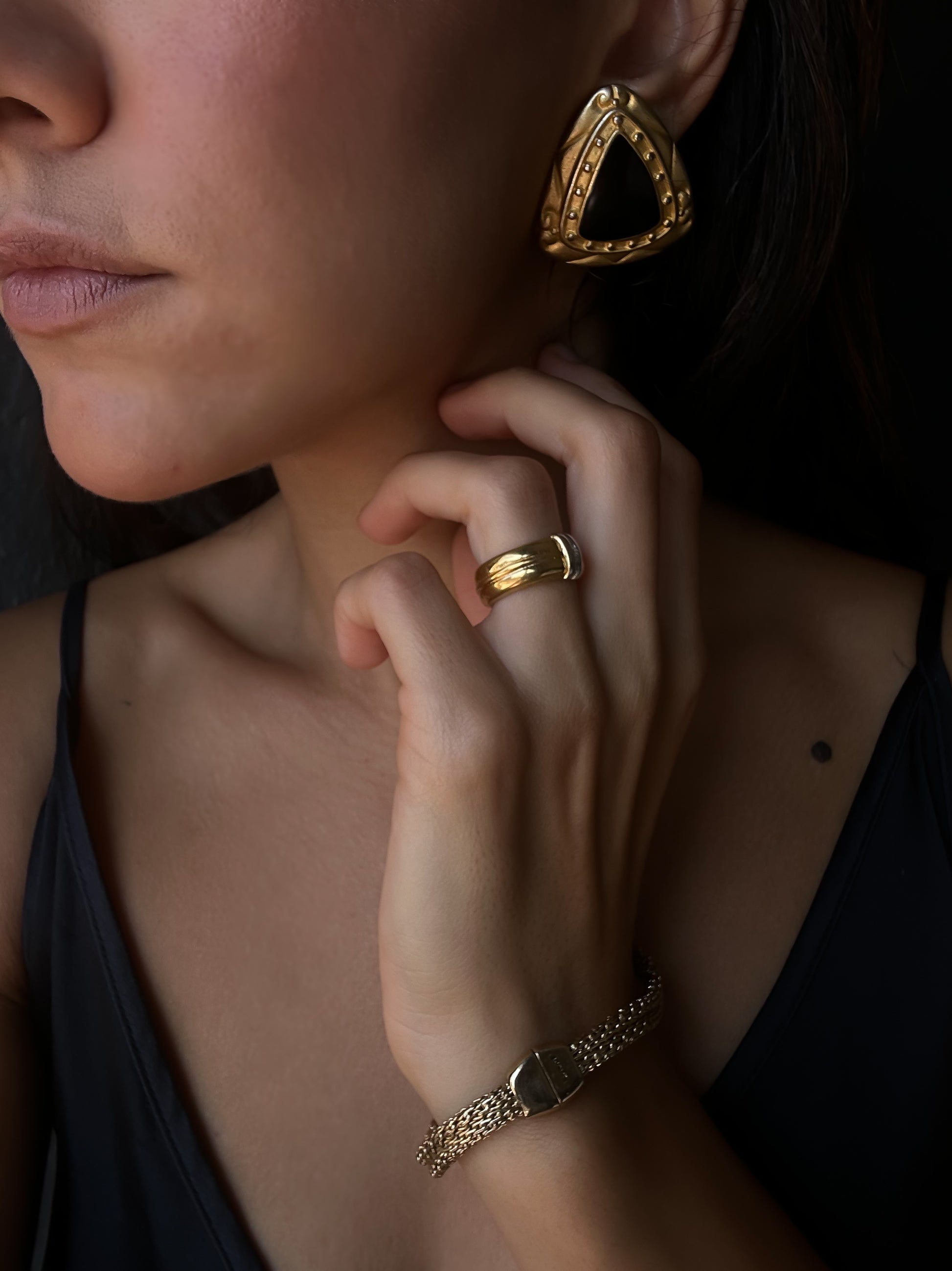 Golden Noir Triangle Earrings|Vintage Baazaar 