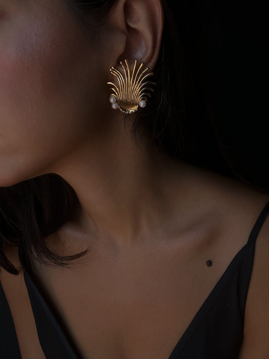Pearl Fan Cascade Earrings|Vintage Baazaar 