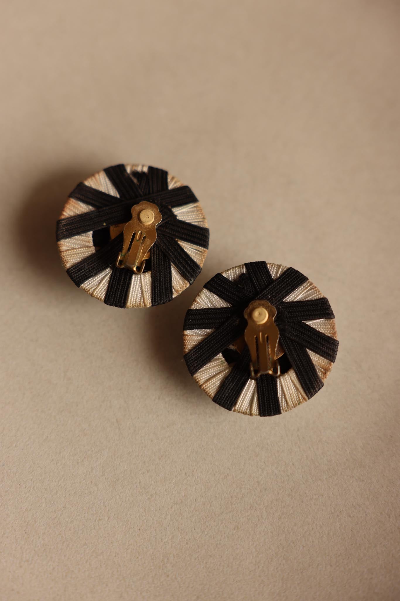 Nautical Anchor Ribbon Clip-On Earrings|Vintage Baazaar 