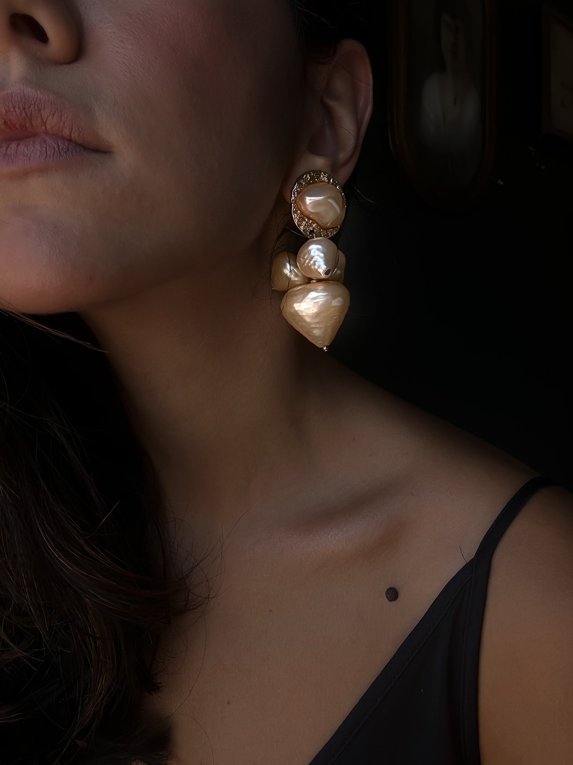 Baroque Pearl Drop Earrings|Vintage Baazaar 