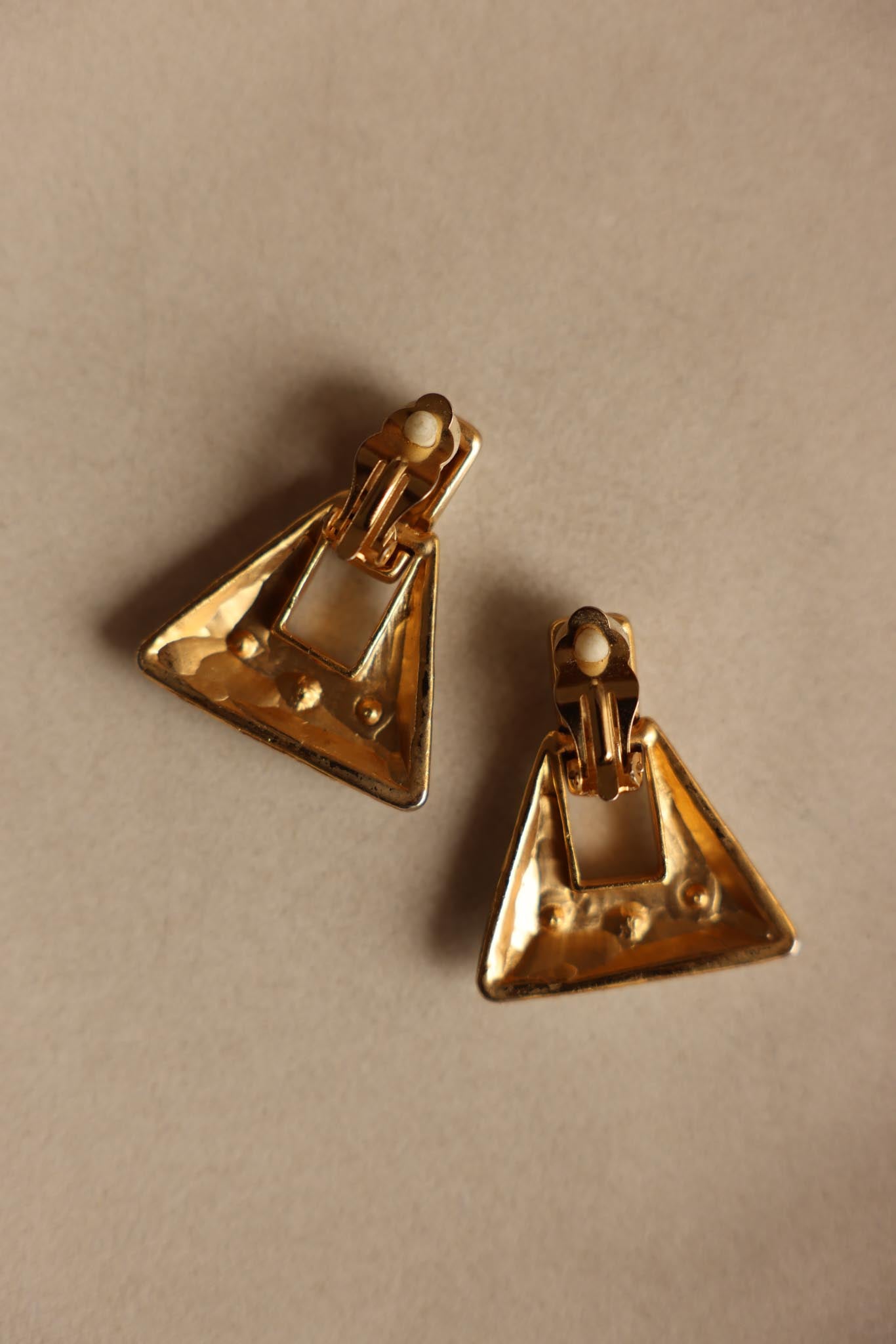Geometric White Enamel Clip-On Earrings with Rhinestones|Vintage Baazaar 