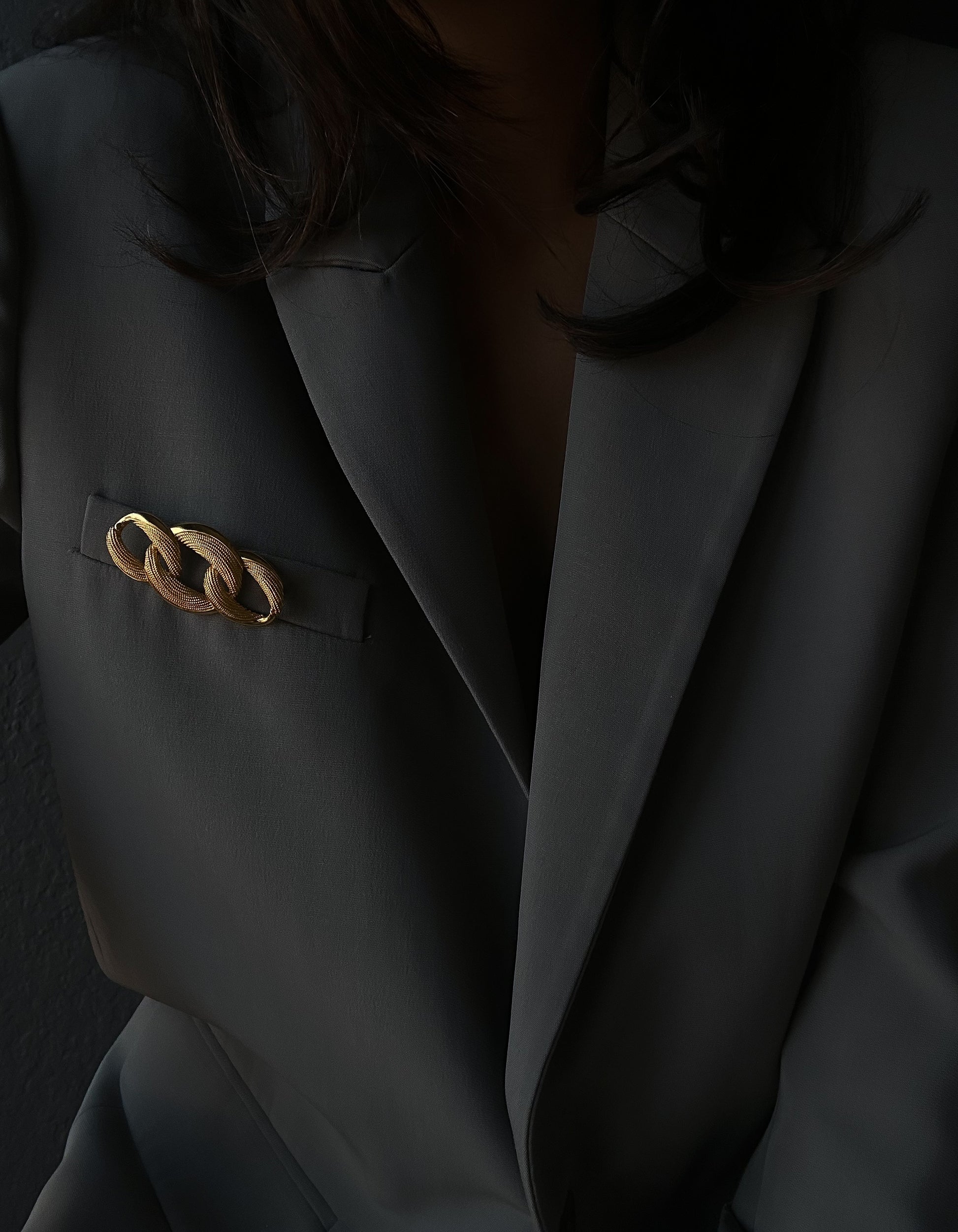 Napier Golden Unity Brooch|Vintage Baazaar 