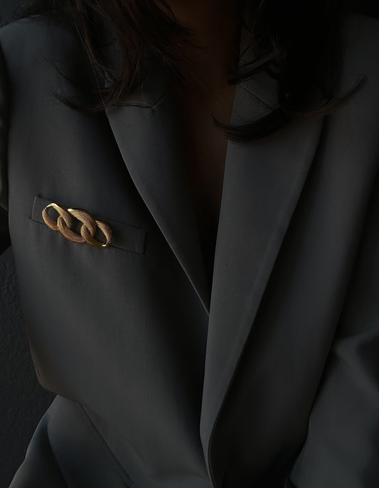 Napier Golden Unity Brooch|Vintage Baazaar 