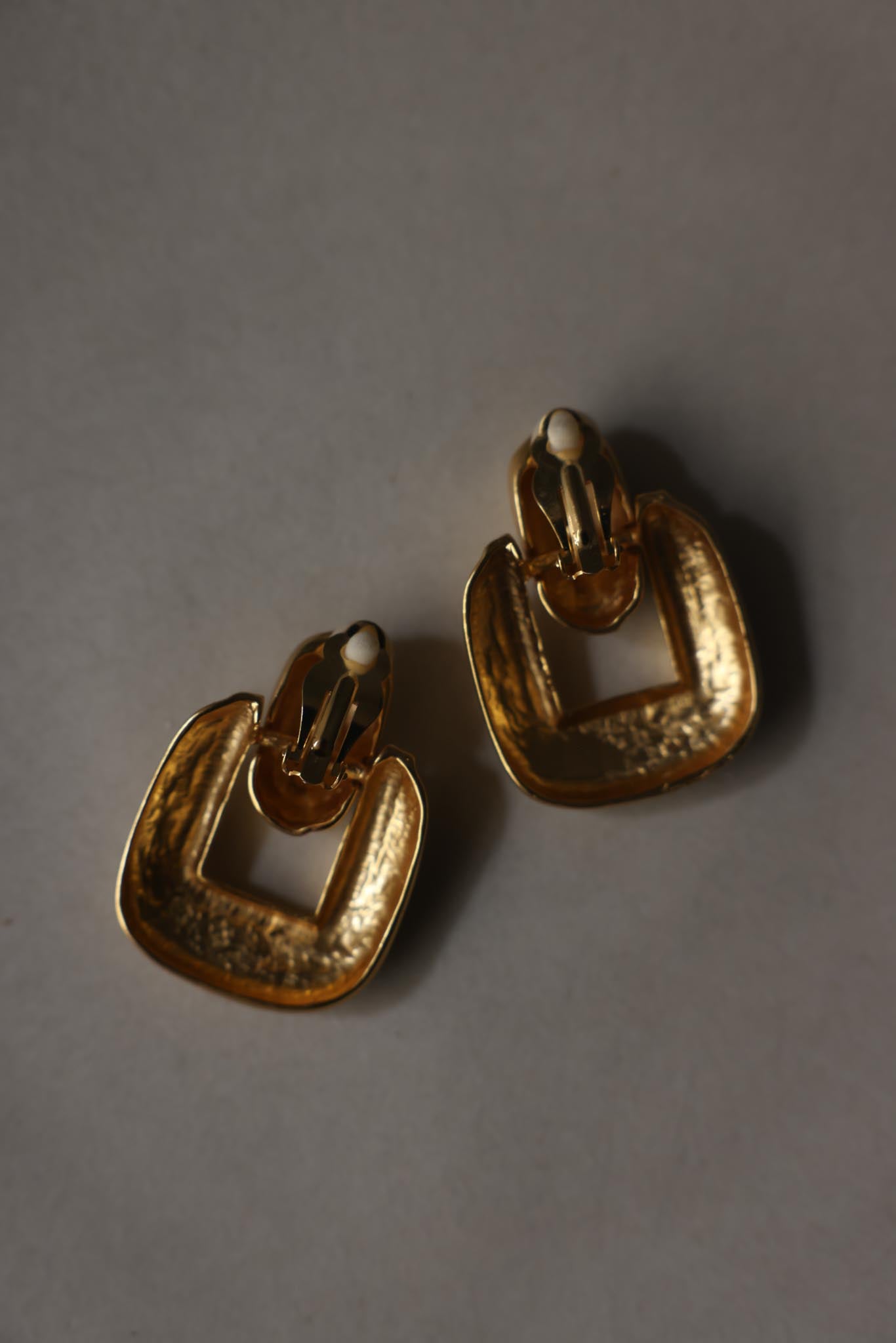 Gold-Plated Brushed Gold Geometric Door Knocker Clip-On Earrings