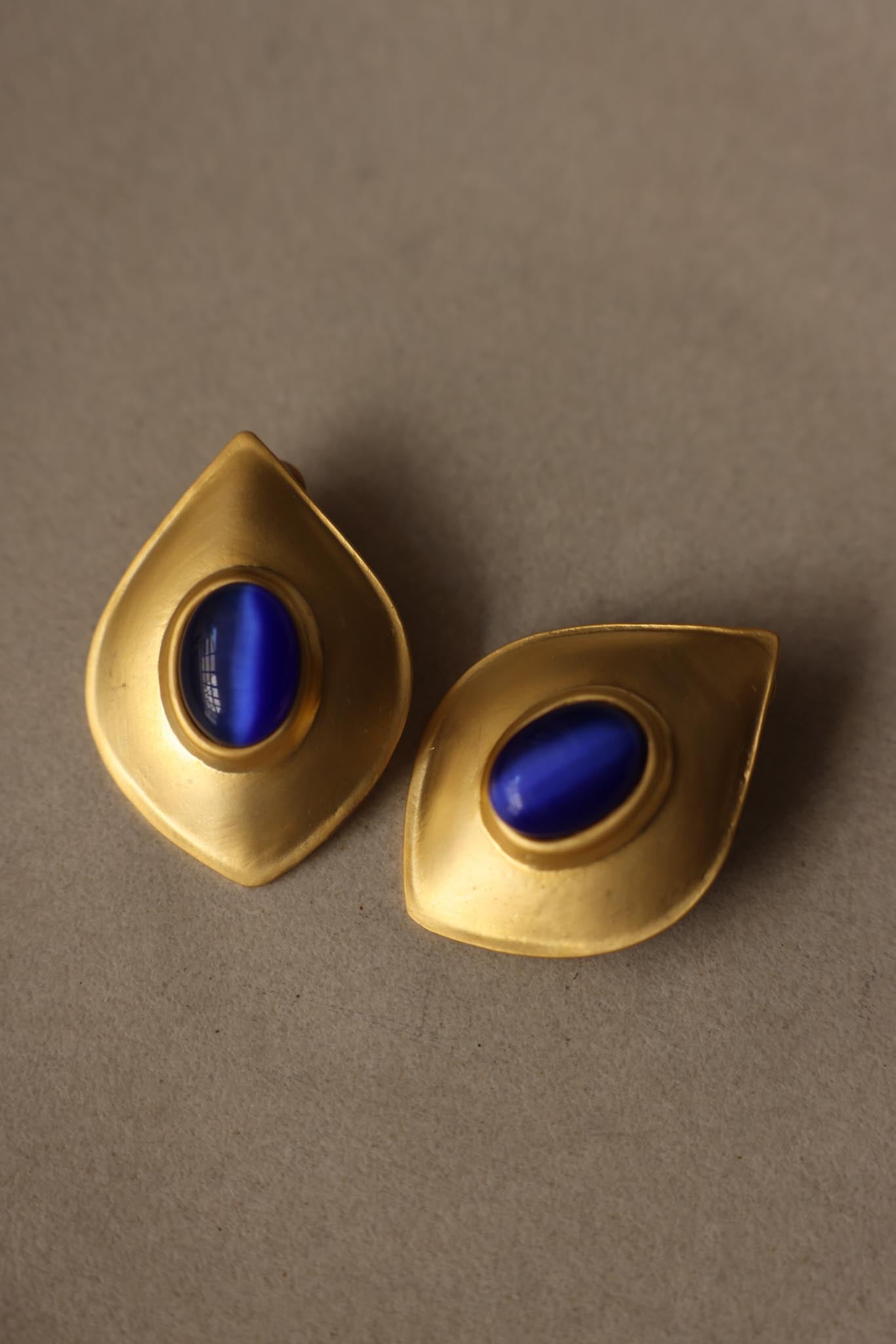 1980s Gold-Plated Matte Gold Blue Glass Statement Clip-On Earrings