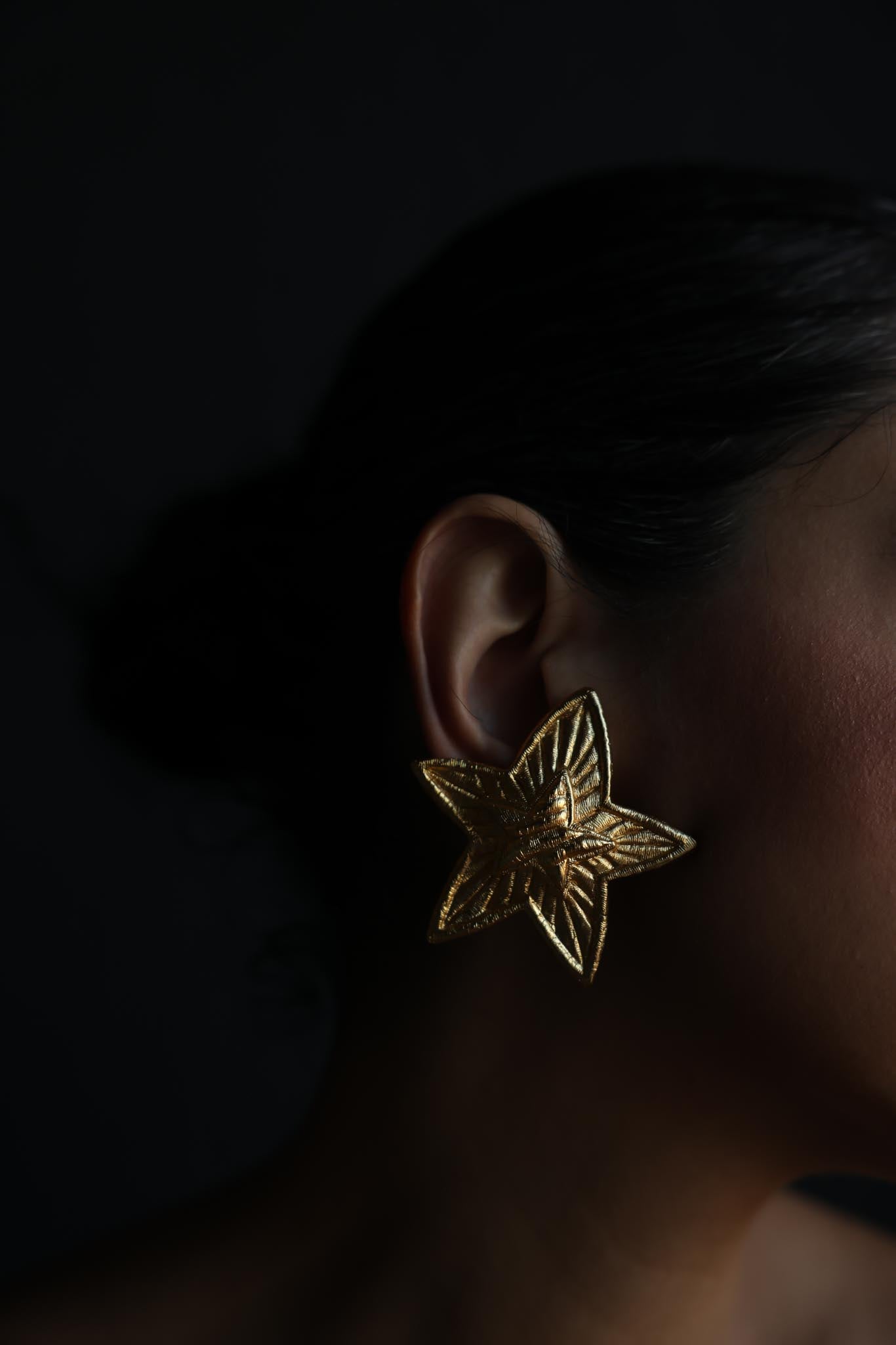 s Gold-Plated Brushed Gold Star Statement Clip-On Earrings