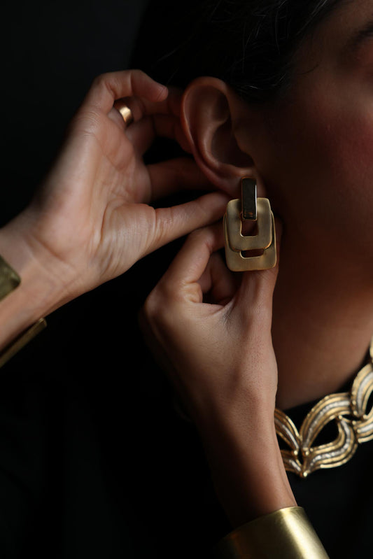Brushed Gold Clip-On Earrings|Vintage Baazaar 