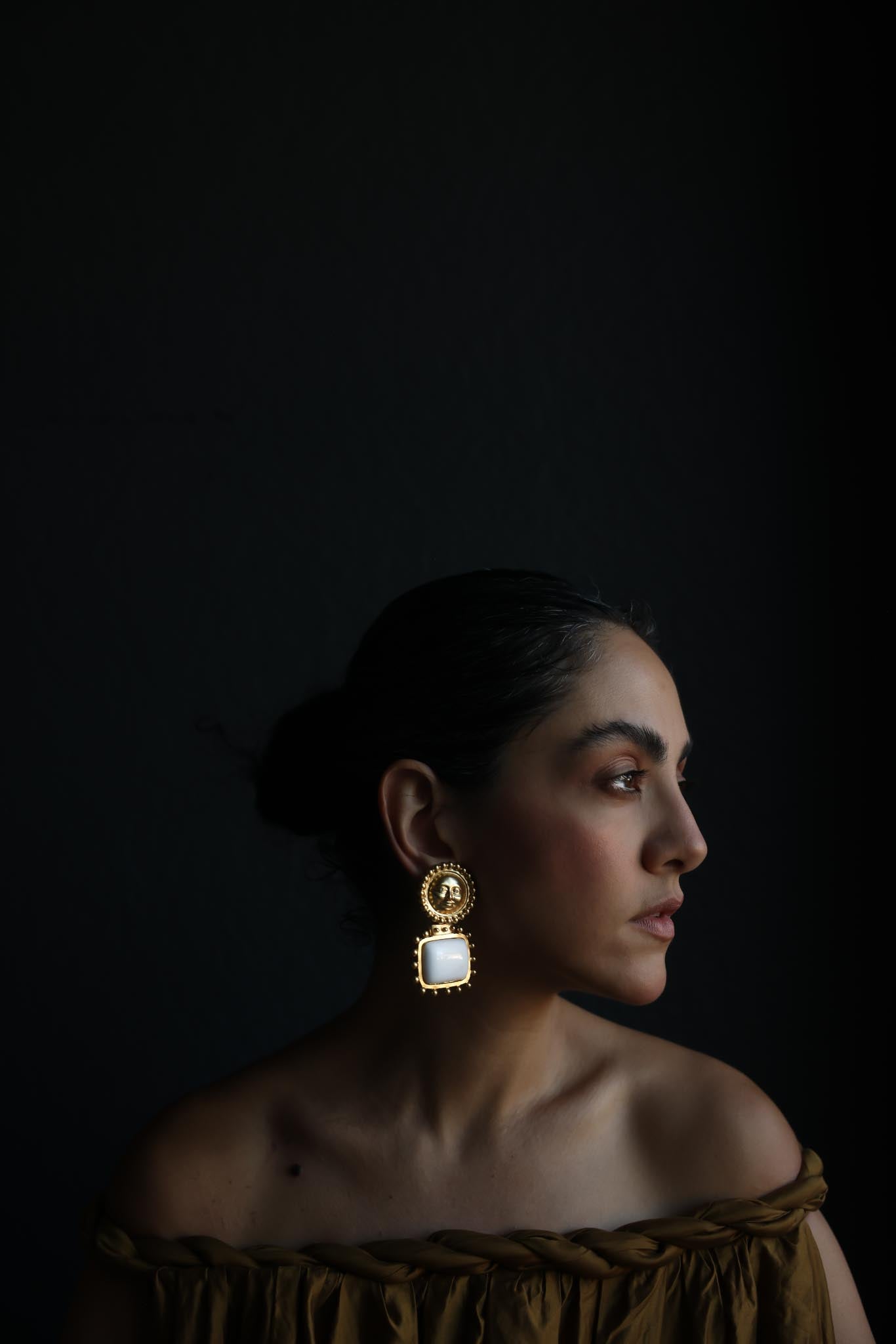 Gold-Tone Moon Face White Cabochon Clip-On Earrings|Vintage Baazaar 