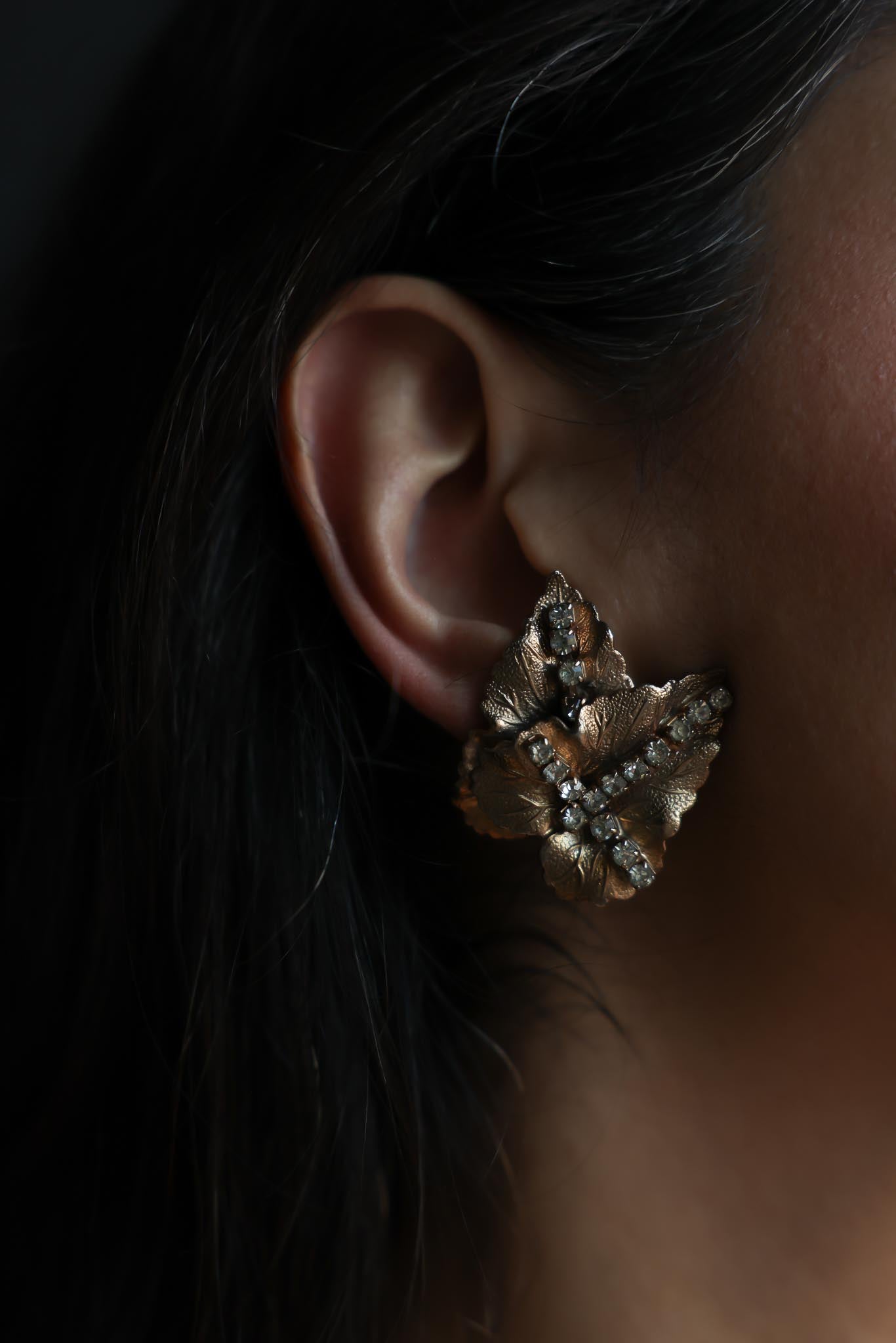 Antique Gold-Tone Leaf Rhinestone Clip-On Earrings