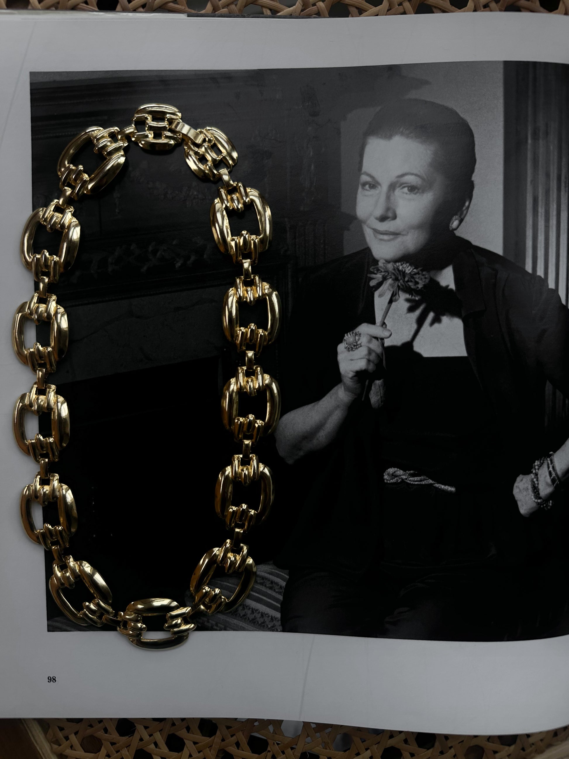 Golden Chain Link Necklace|Vintage Baazaar 