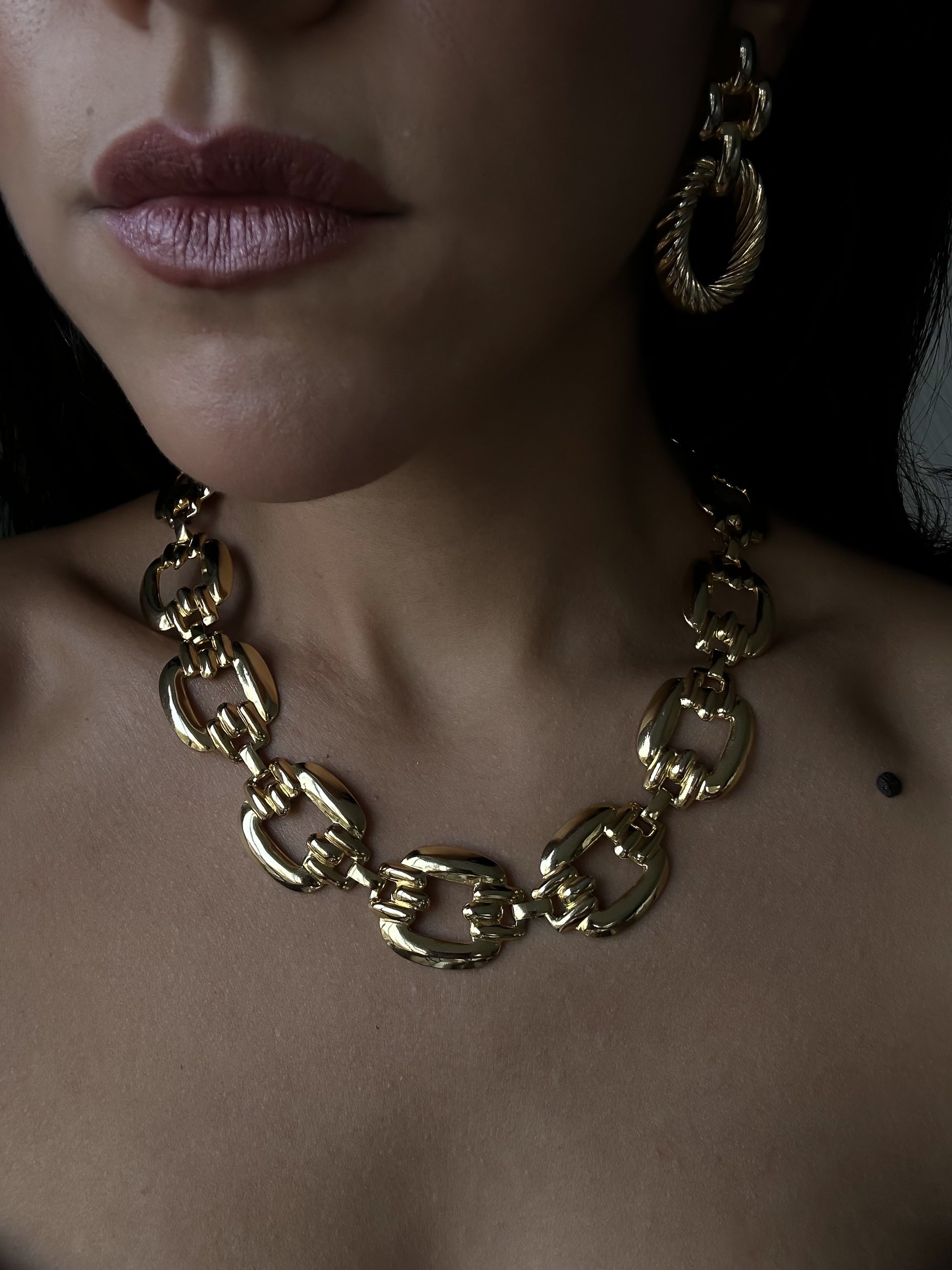 Golden Chain Link Necklace|Vintage Baazaar 