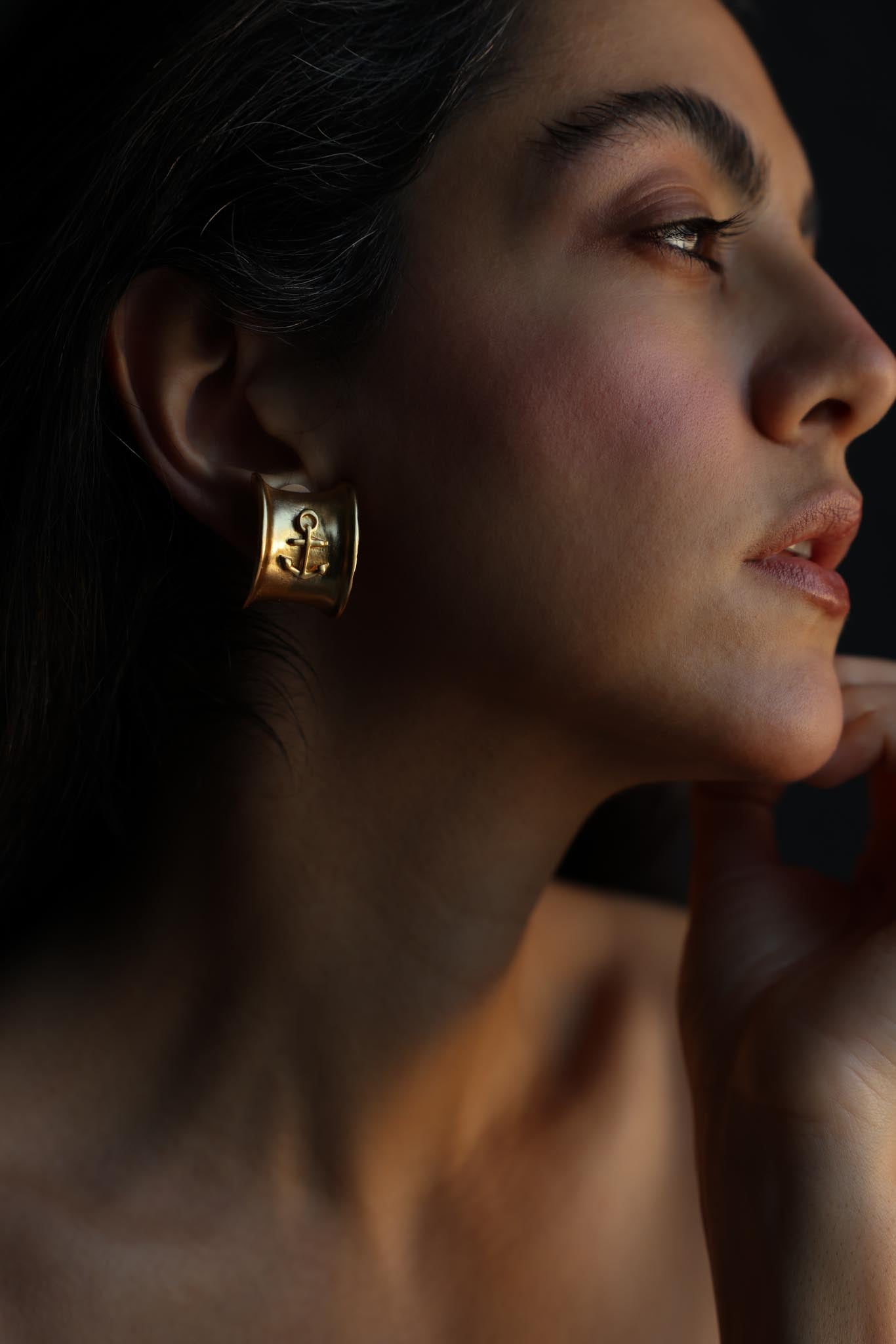 Matte Gold Nautical Anchor Clip-On Earrings|Vintage Baazaar 