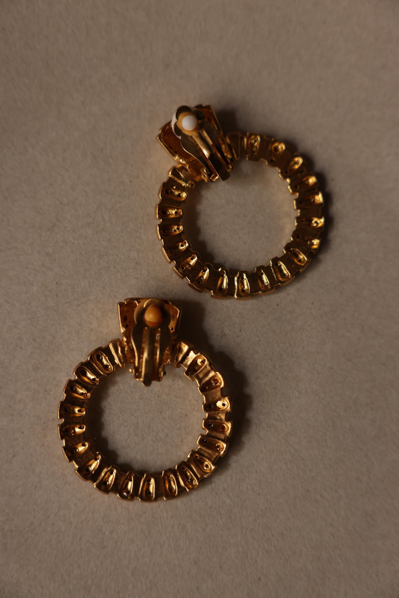 Matte Gold Rhinestone Door Knocker Clip-On Earrings|Vintage Baazaar 