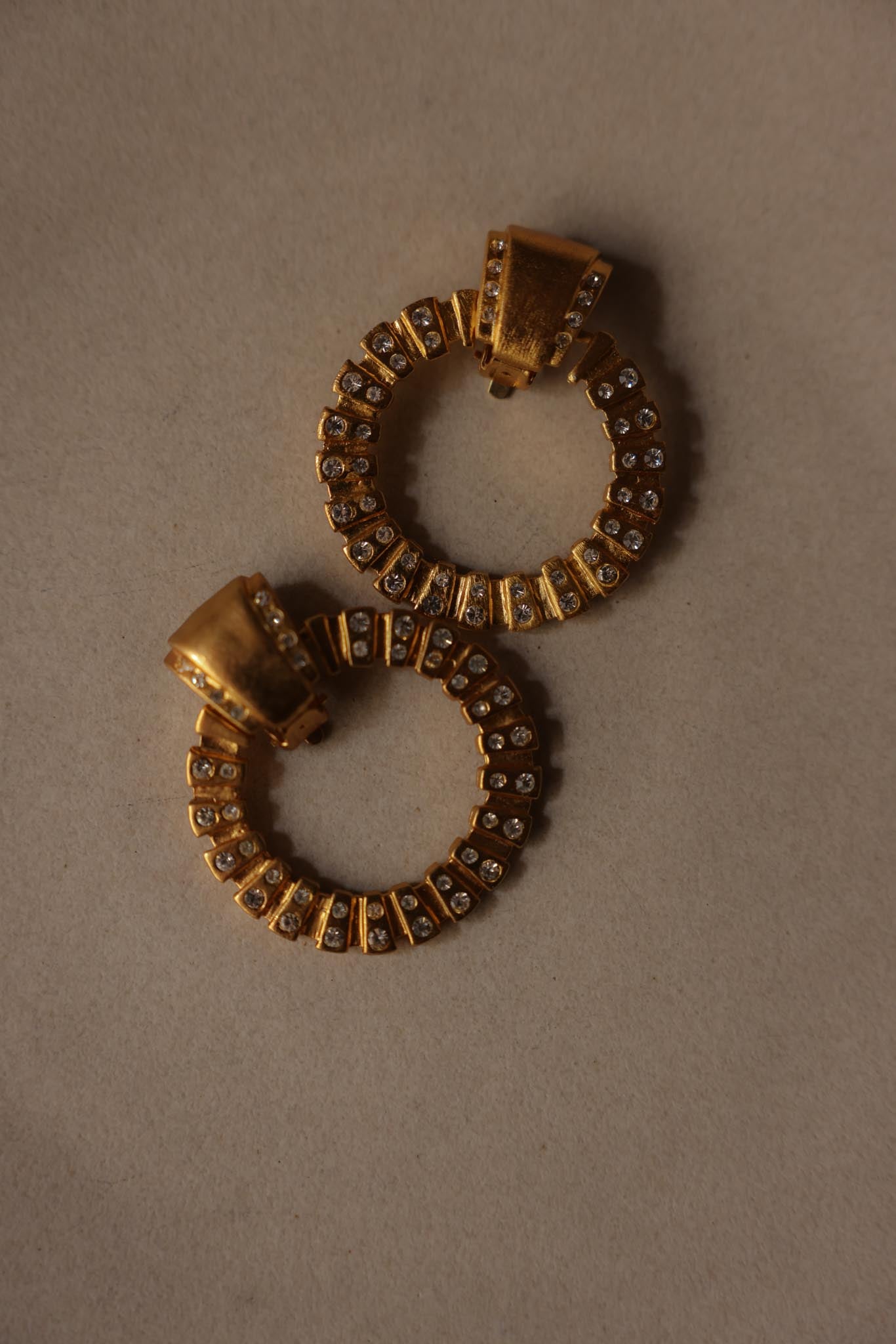 Matte Gold Rhinestone Door Knocker Clip-On Earrings|Vintage Baazaar 
