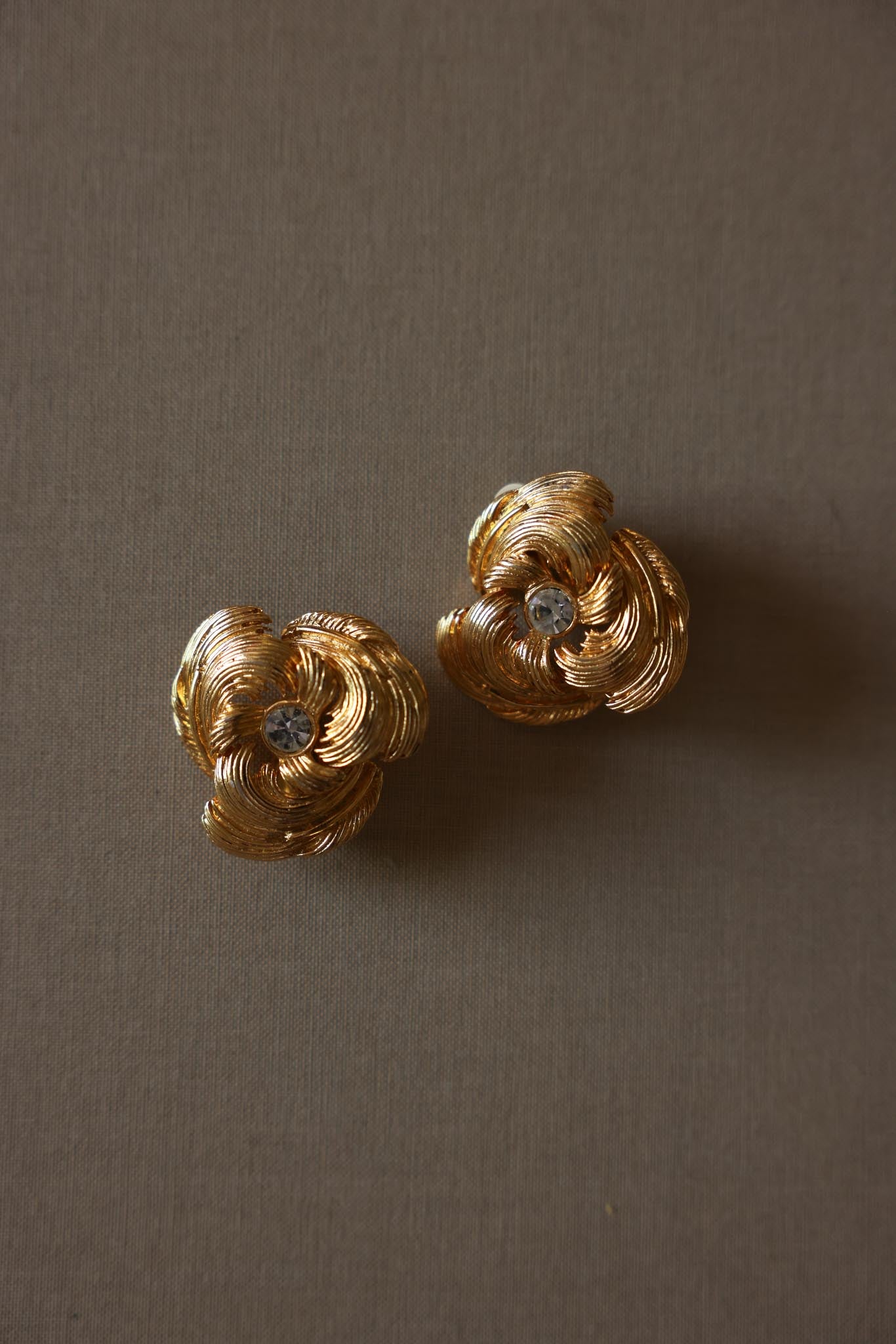 Daniel de Fasson Gold Swirl Clip-On Earrings