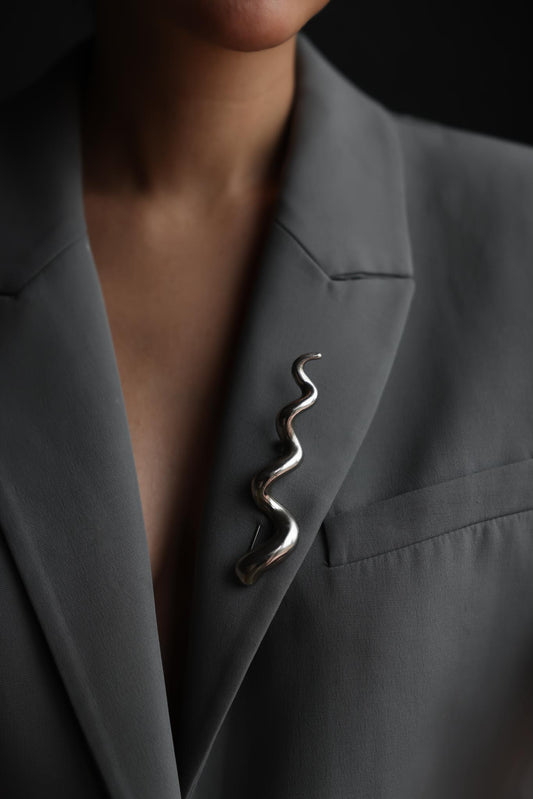 Silver-Tone Abstract Wave Brooch|Vintage Baazaar 
