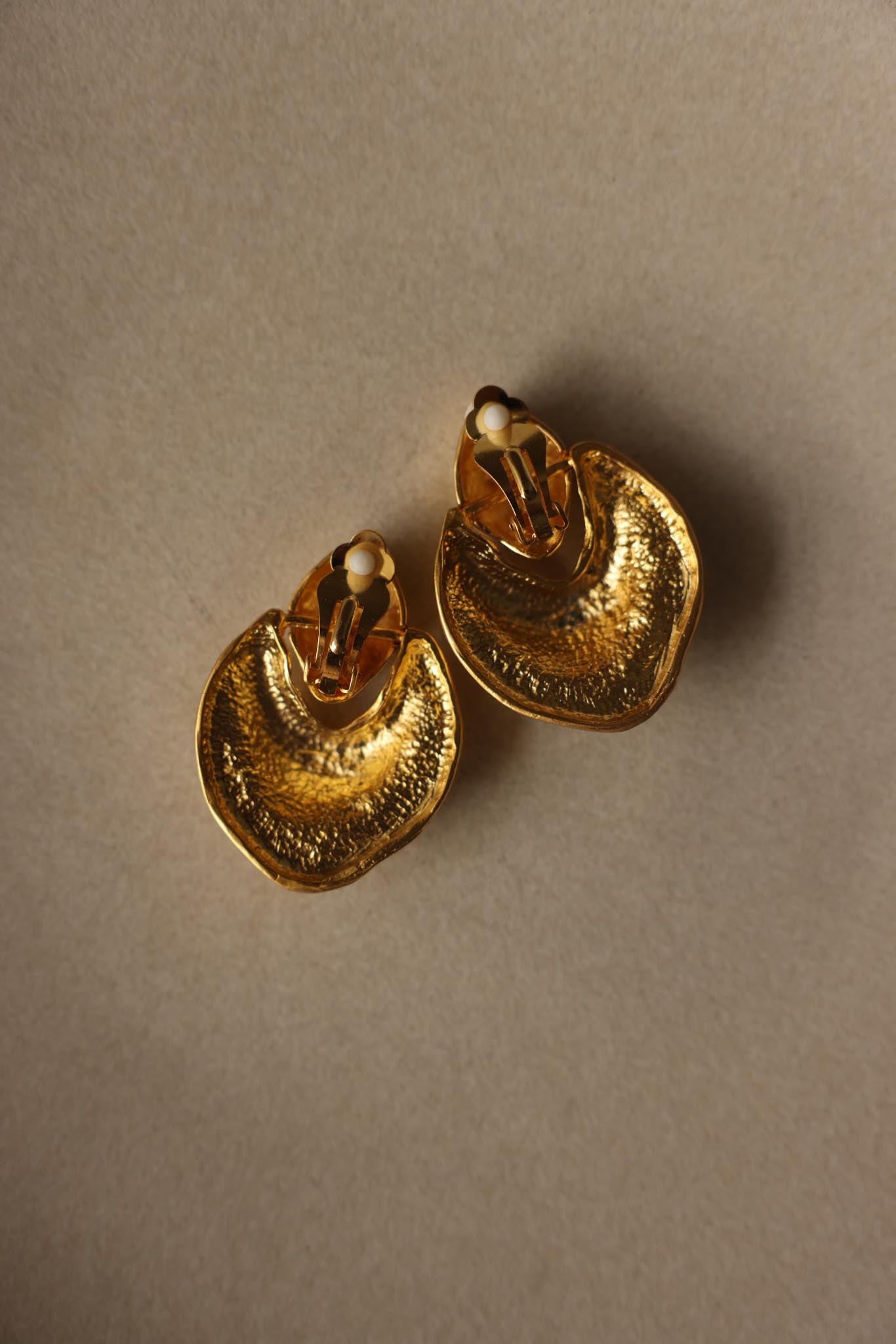1980s Chunky Gold Plated Statement Clip-On Earrings