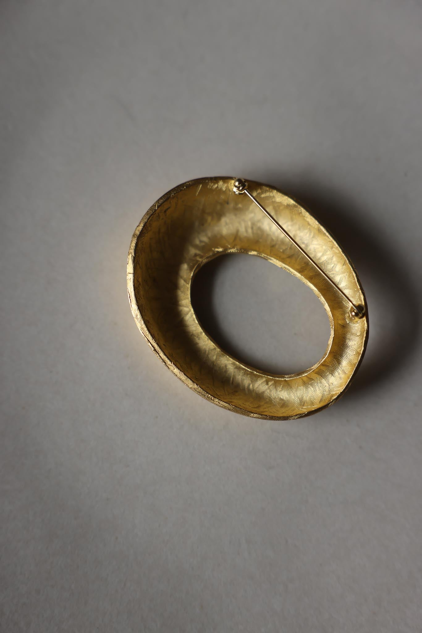 Chunky Matte Gold Oval Brooch