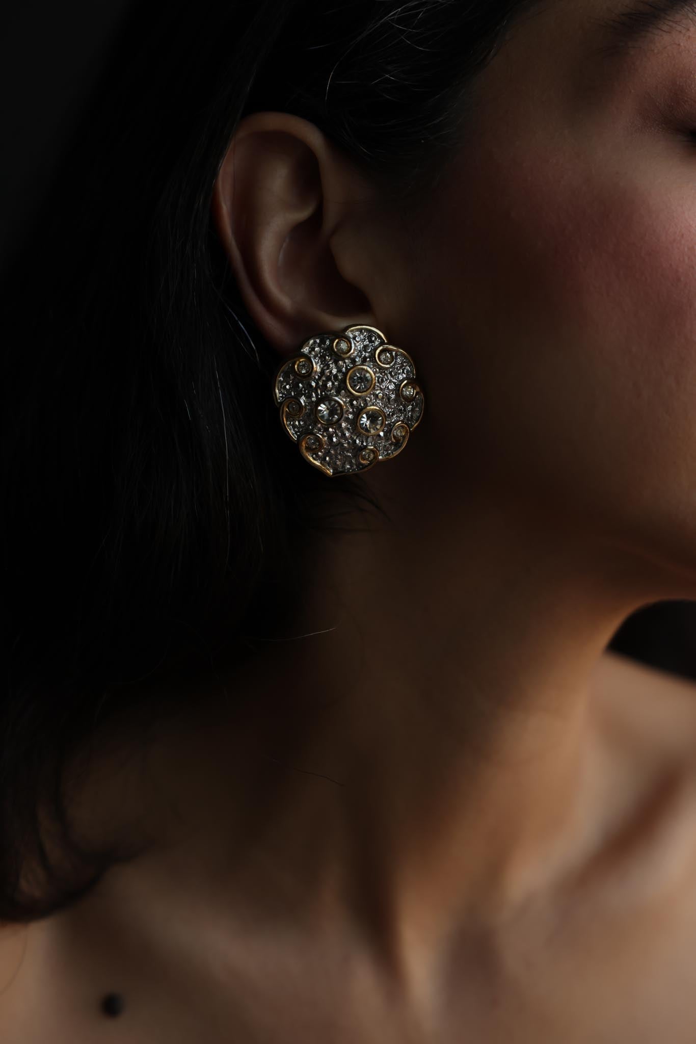 Two-Tone Rhinestone Floral Clip-On Earrings|Vintage Baazaar 