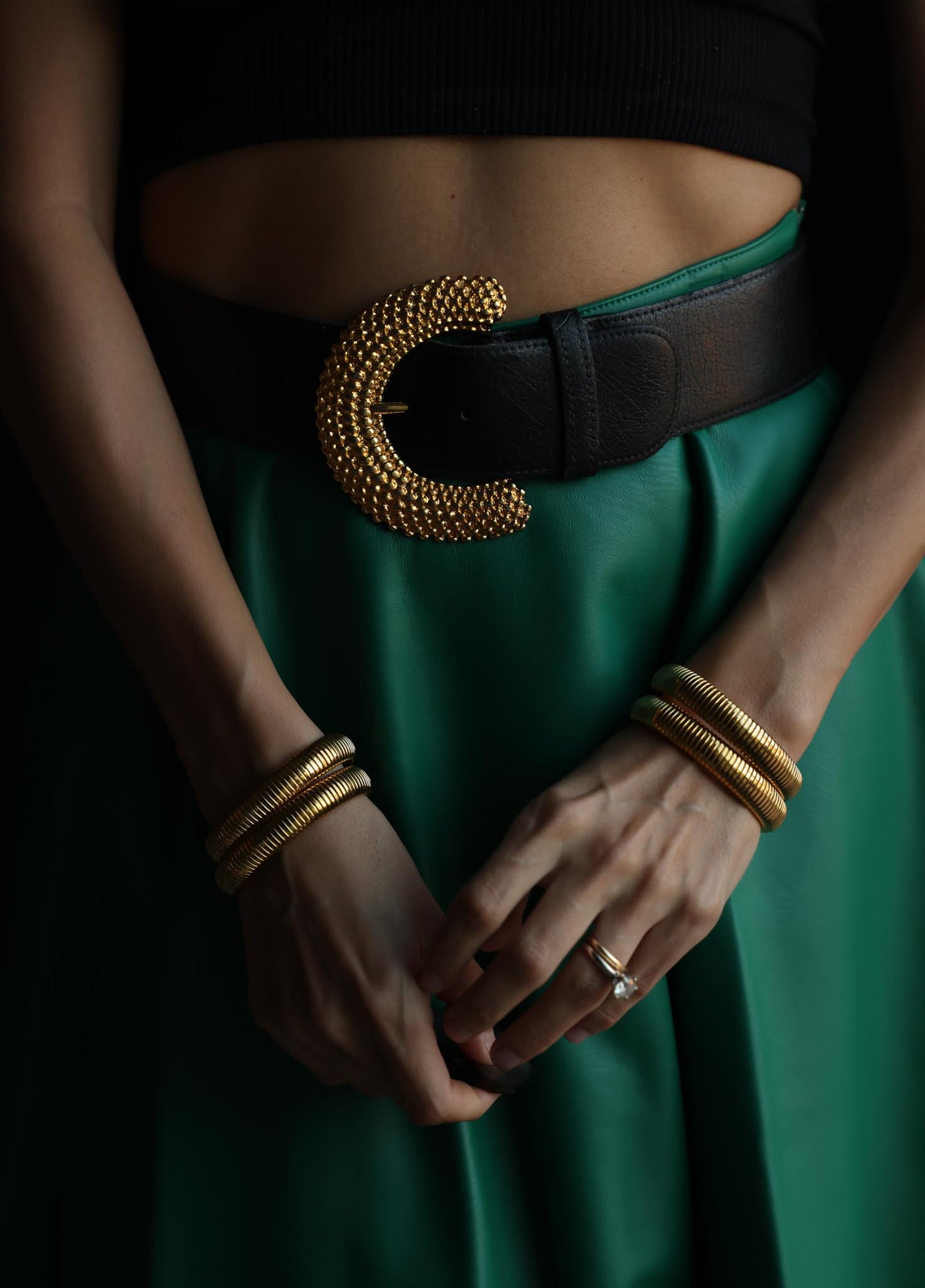 The Limited Black Leather Belt With Textured Gold-Tone Buckle size S