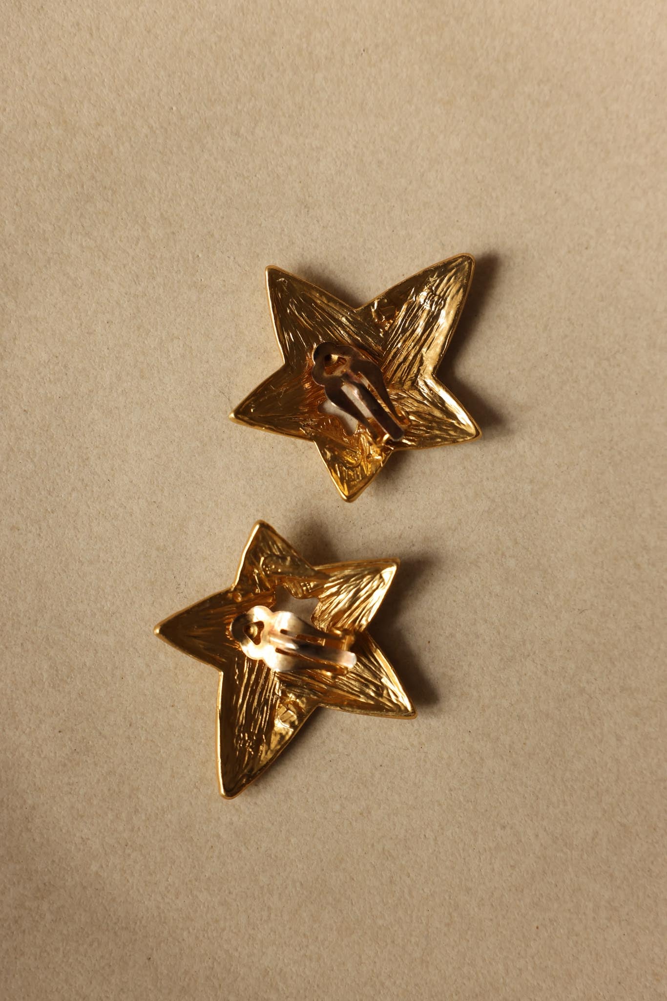 Golden Star Clip-On Earrings|Vintage Baazaar 