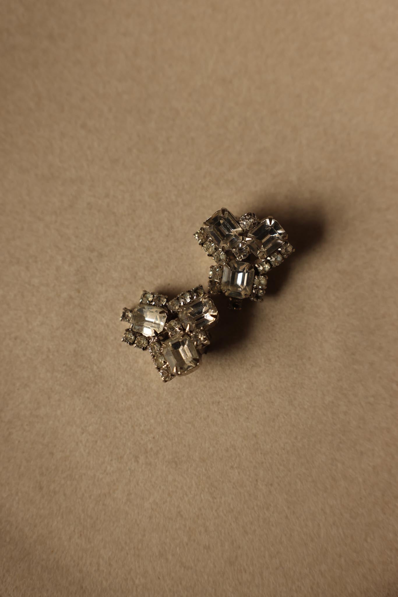 Rhinestone Cluster Clip-On Earrings|Vintage Baazaar 