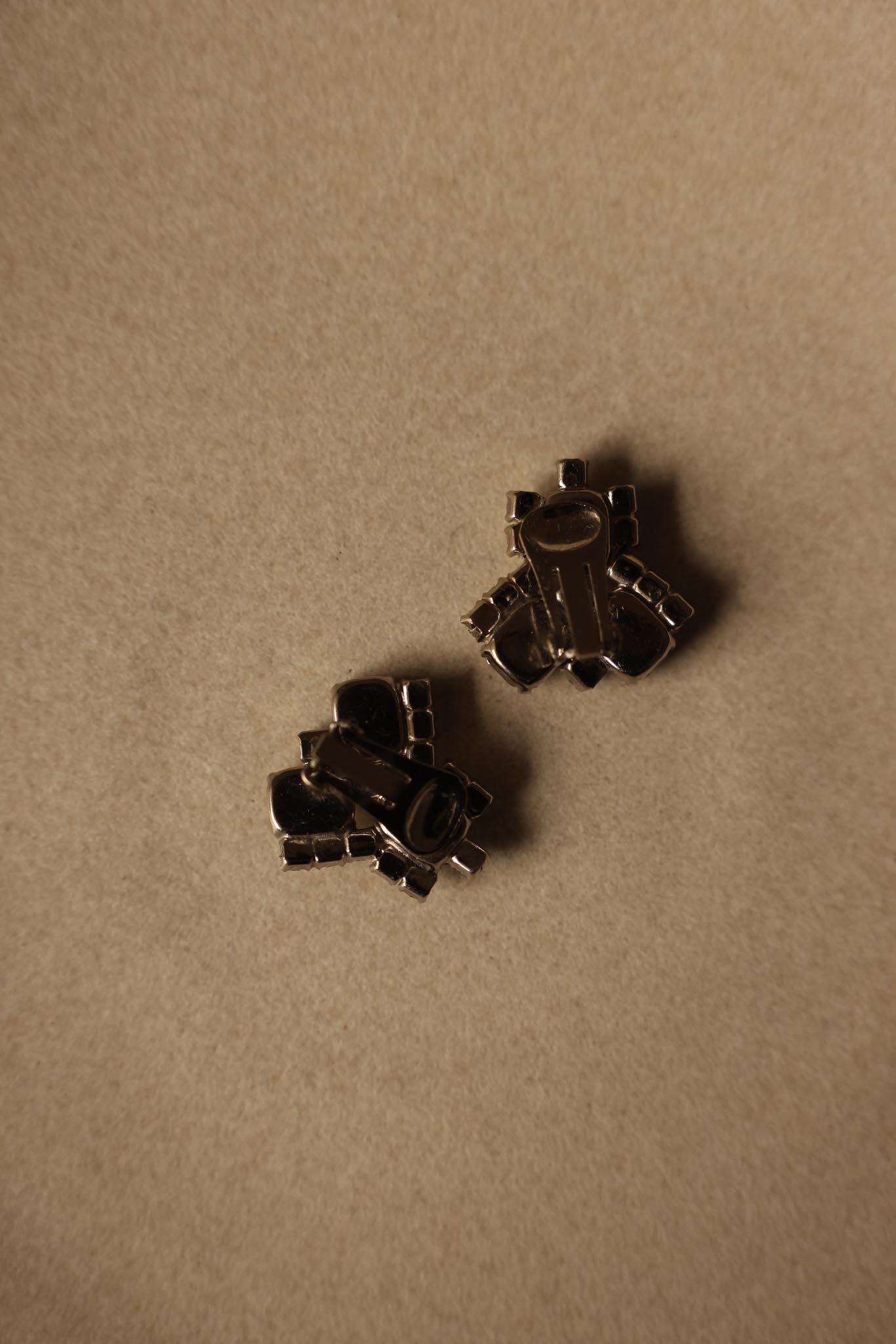 Rhinestone Cluster Clip-On Earrings|Vintage Baazaar 