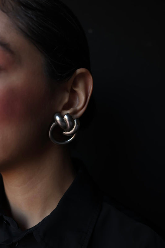 Silver-Toned Knot Hoop Screw-Back Earrings|Vintage Baazaar 