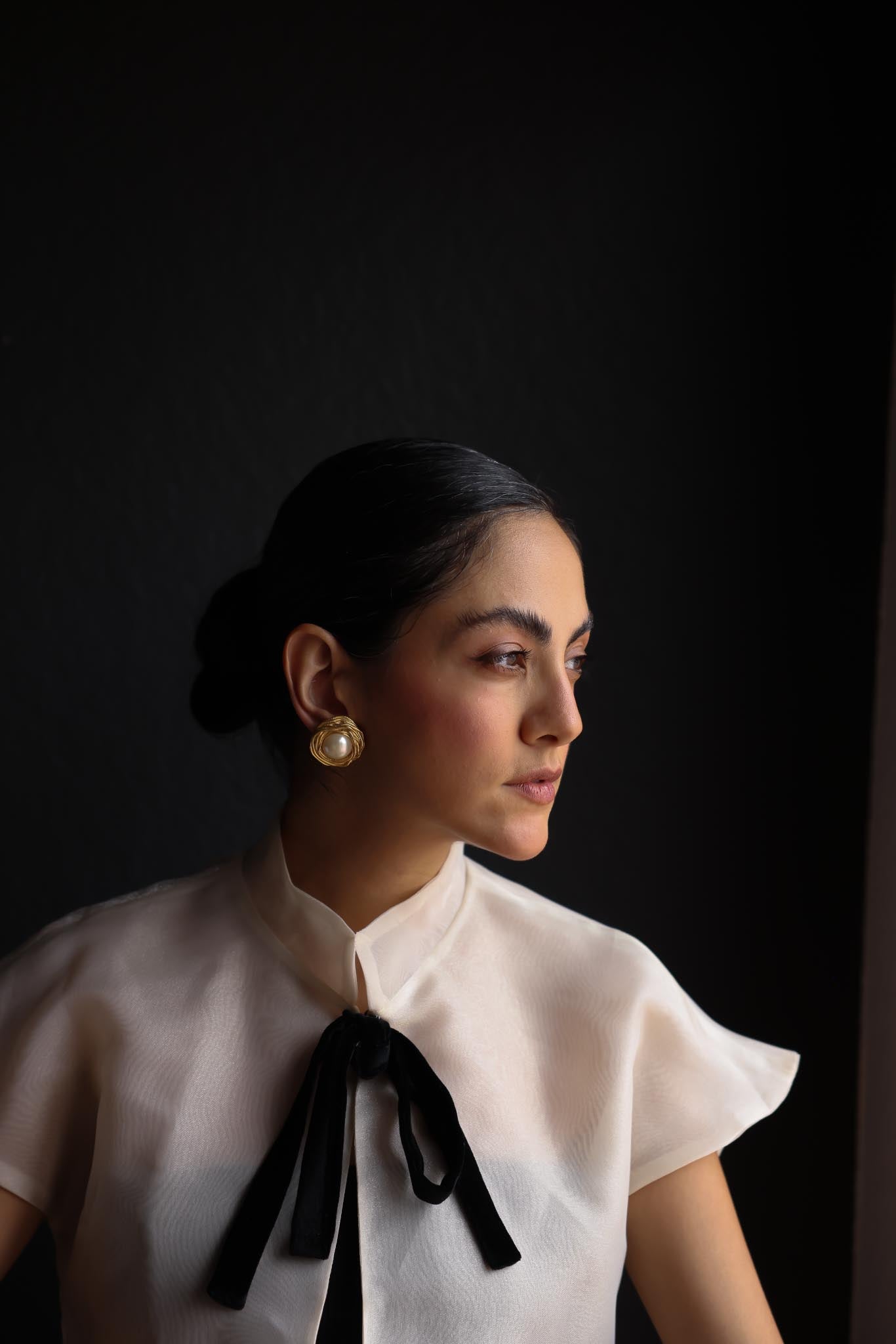 Faux Pearl Nest Clip-On Earrings|Vintage Baazaar 