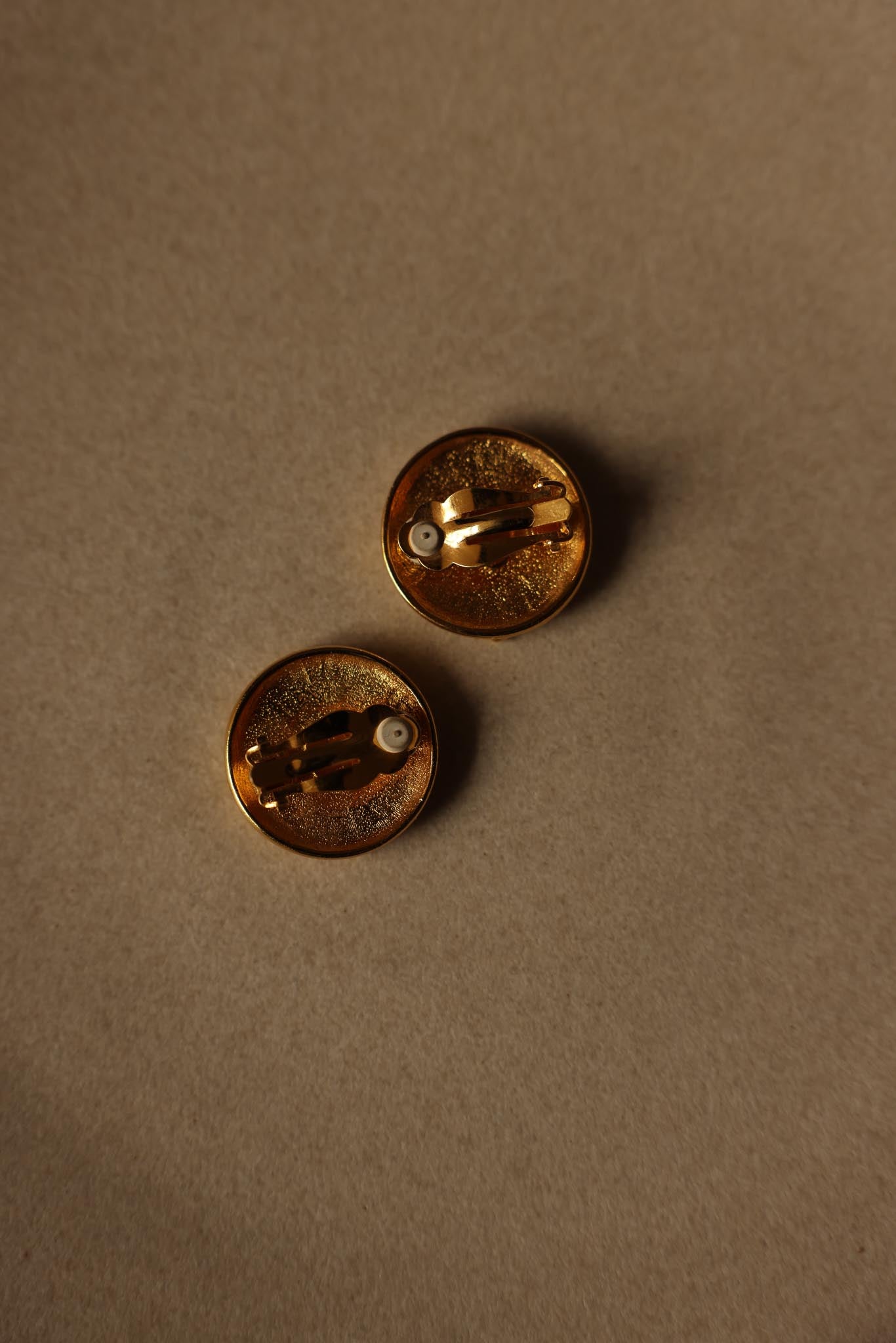 Carolee Napoleon Coin Clip-On Earrings&nbsp;|Vintage Baazaar 