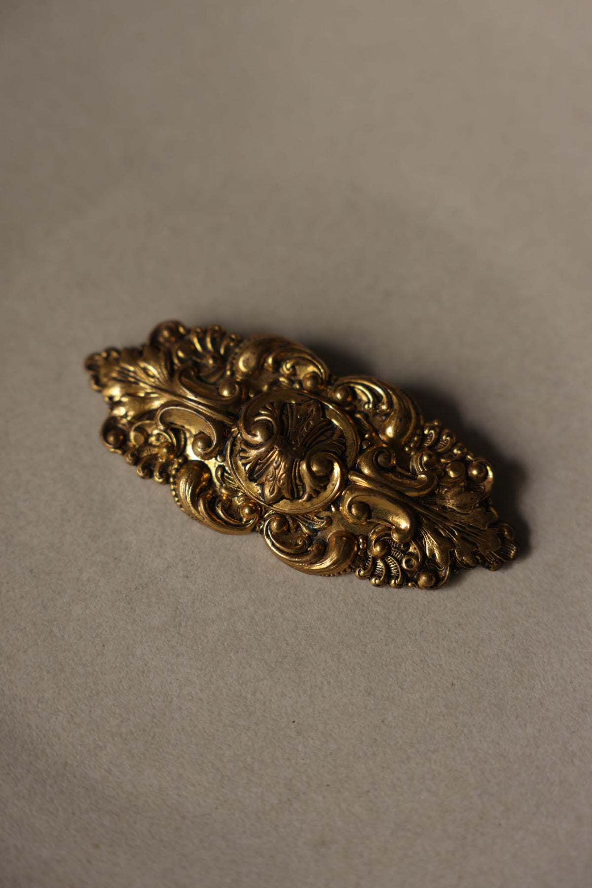 Antique Gold Tone Ornate Scroll Brooch