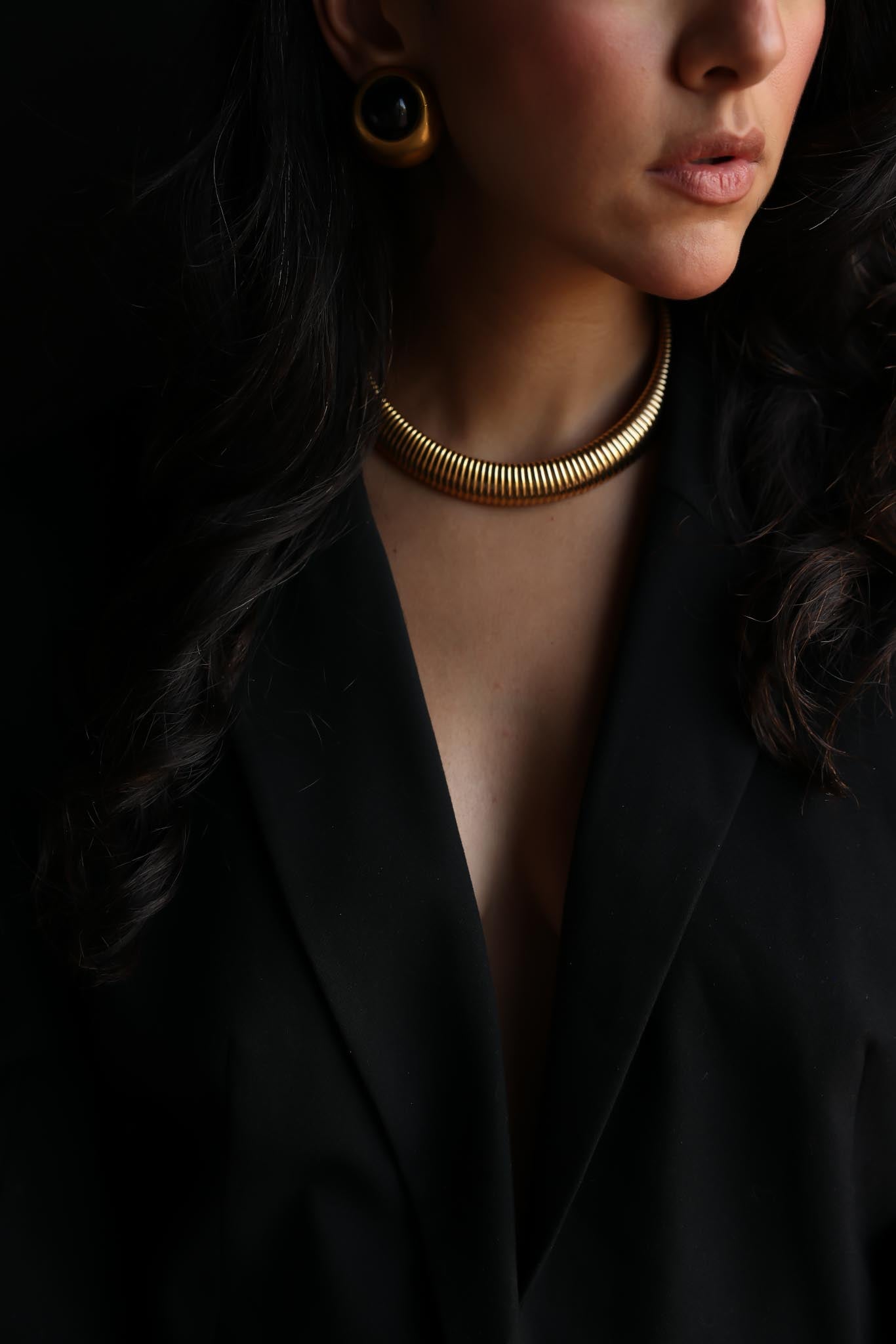 Gold-Tone Omega Chain Necklace|Vintage Baazaar 