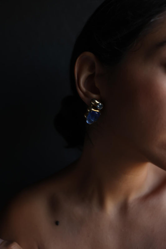 Gold-Toned Screw-Back Earrings with Blue Glass Cabochons|Vintage Baazaar 