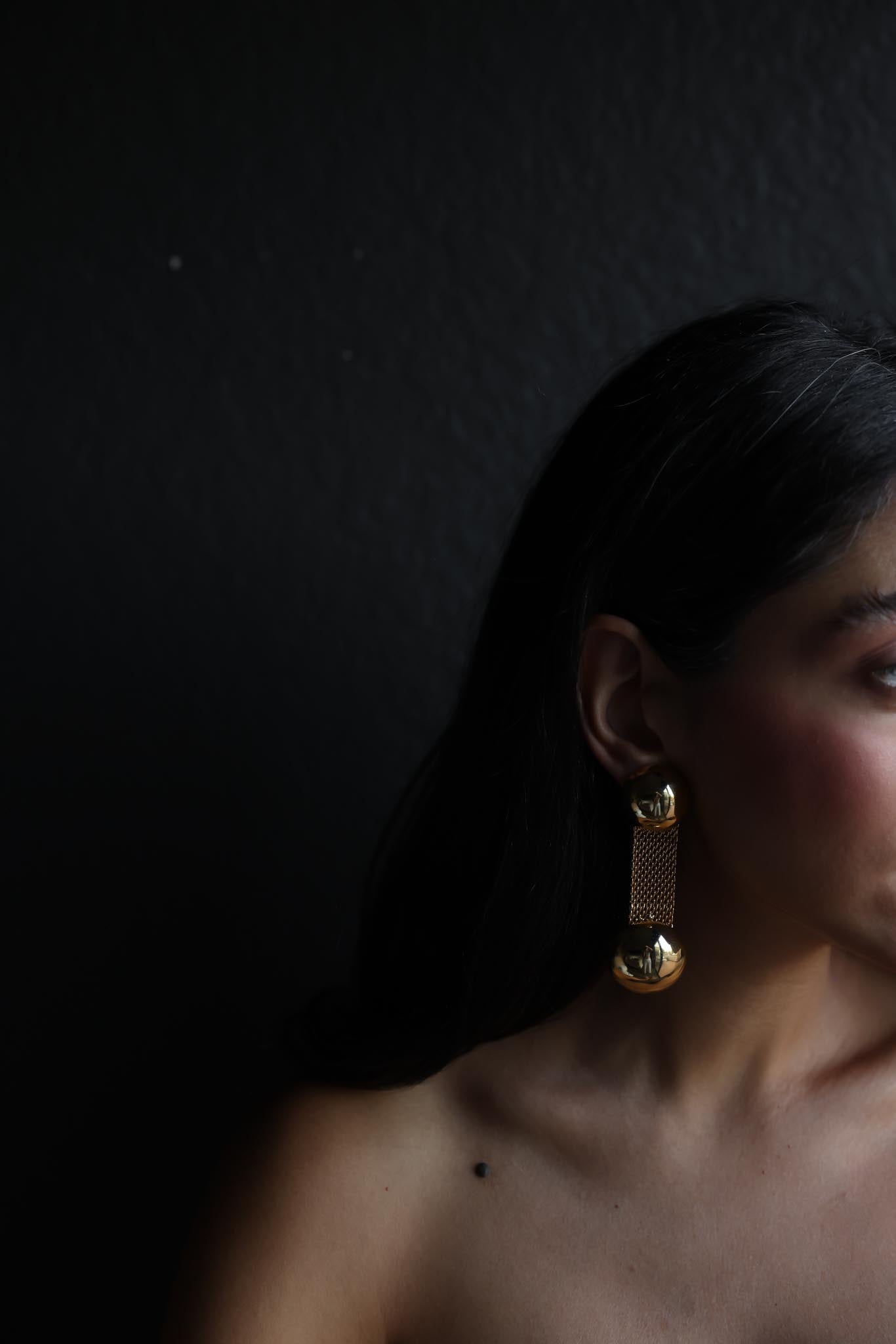 Gold-Tone Mesh Bar Clip-On Earrings
