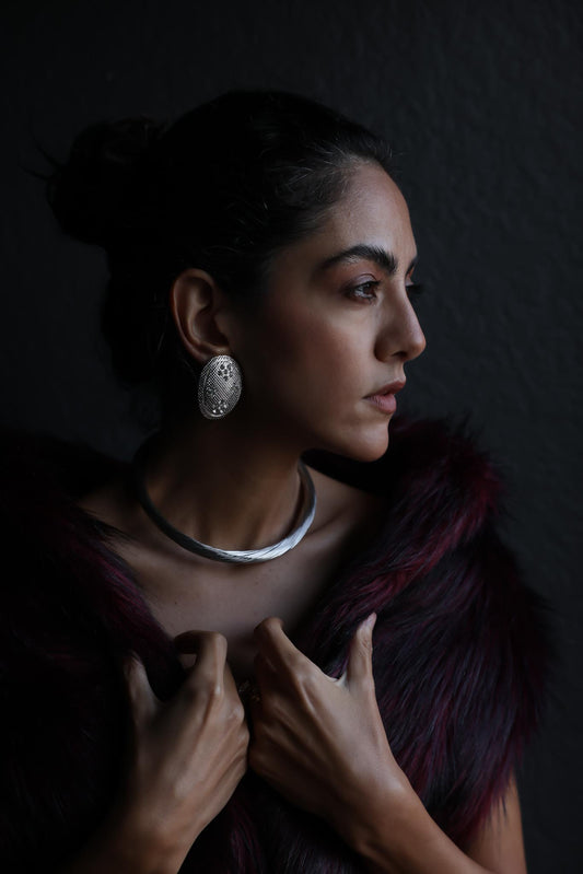 Twisted Silver Collar Necklace