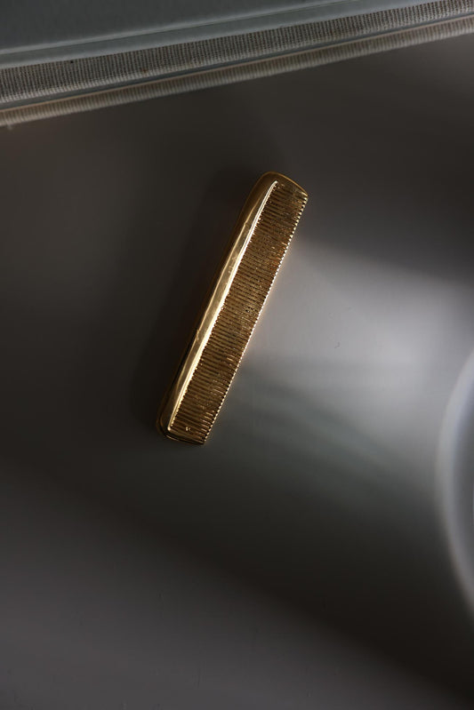 Gold-Tone Ribbed Bar Hair Comb