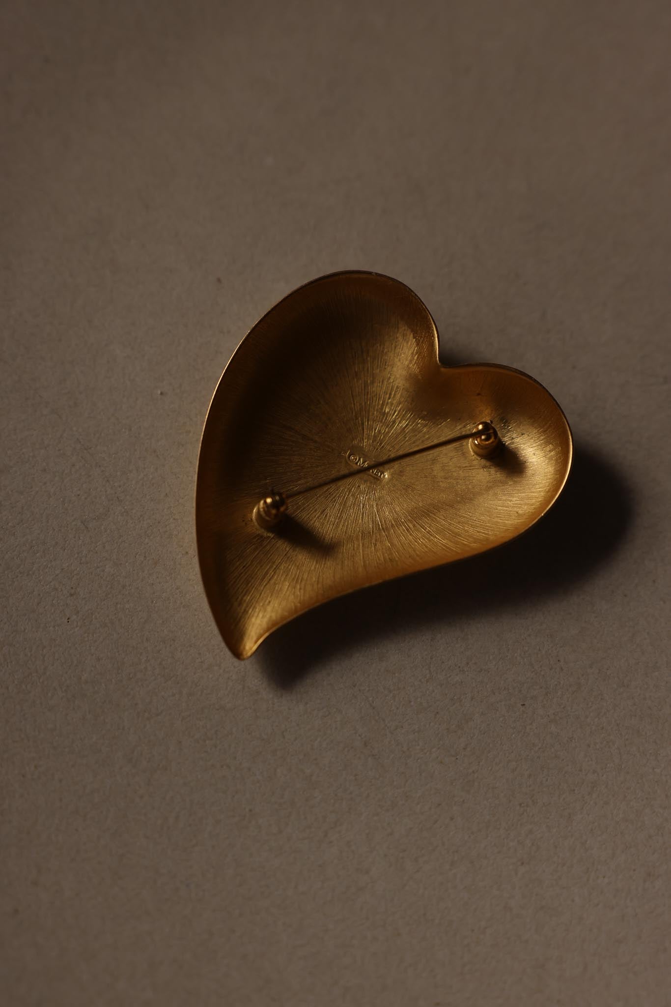 Monet Matte Gold Heart Brooch|Vintage Baazaar 