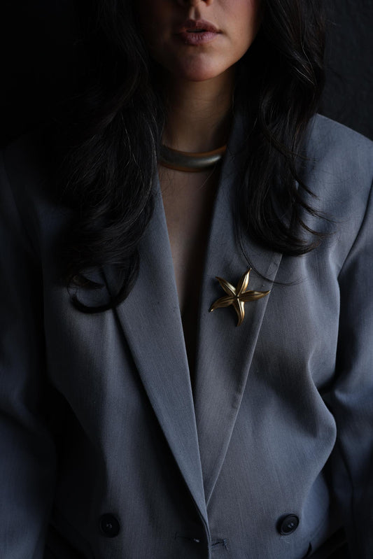 Carolee Matte Gold Starfish Brooch|Vintage Baazaar 