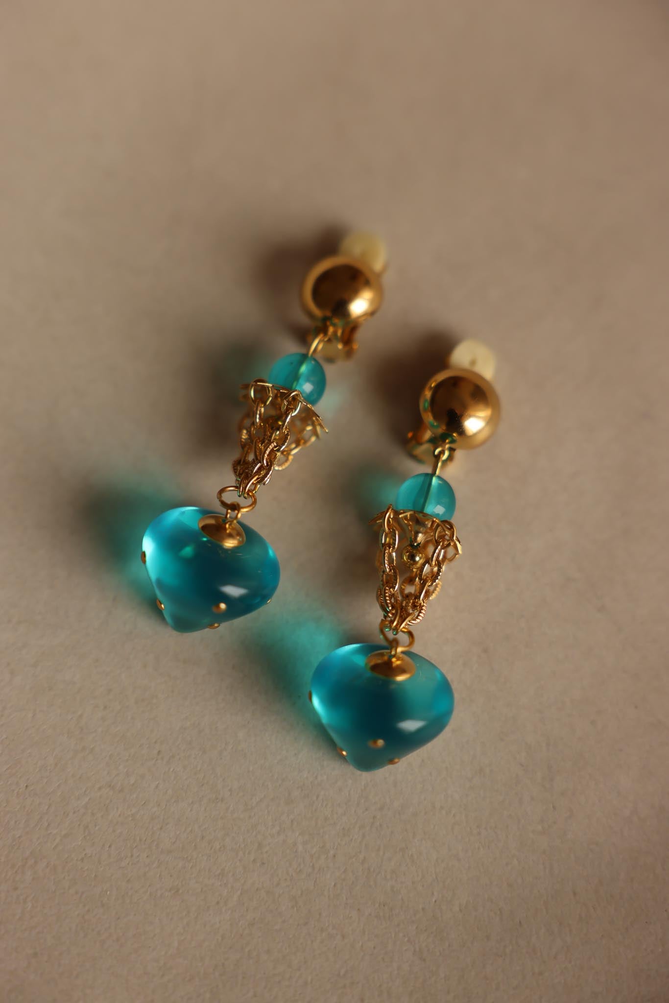 Ocean Drop Clip-On Earrings|Vintage Baazaar 