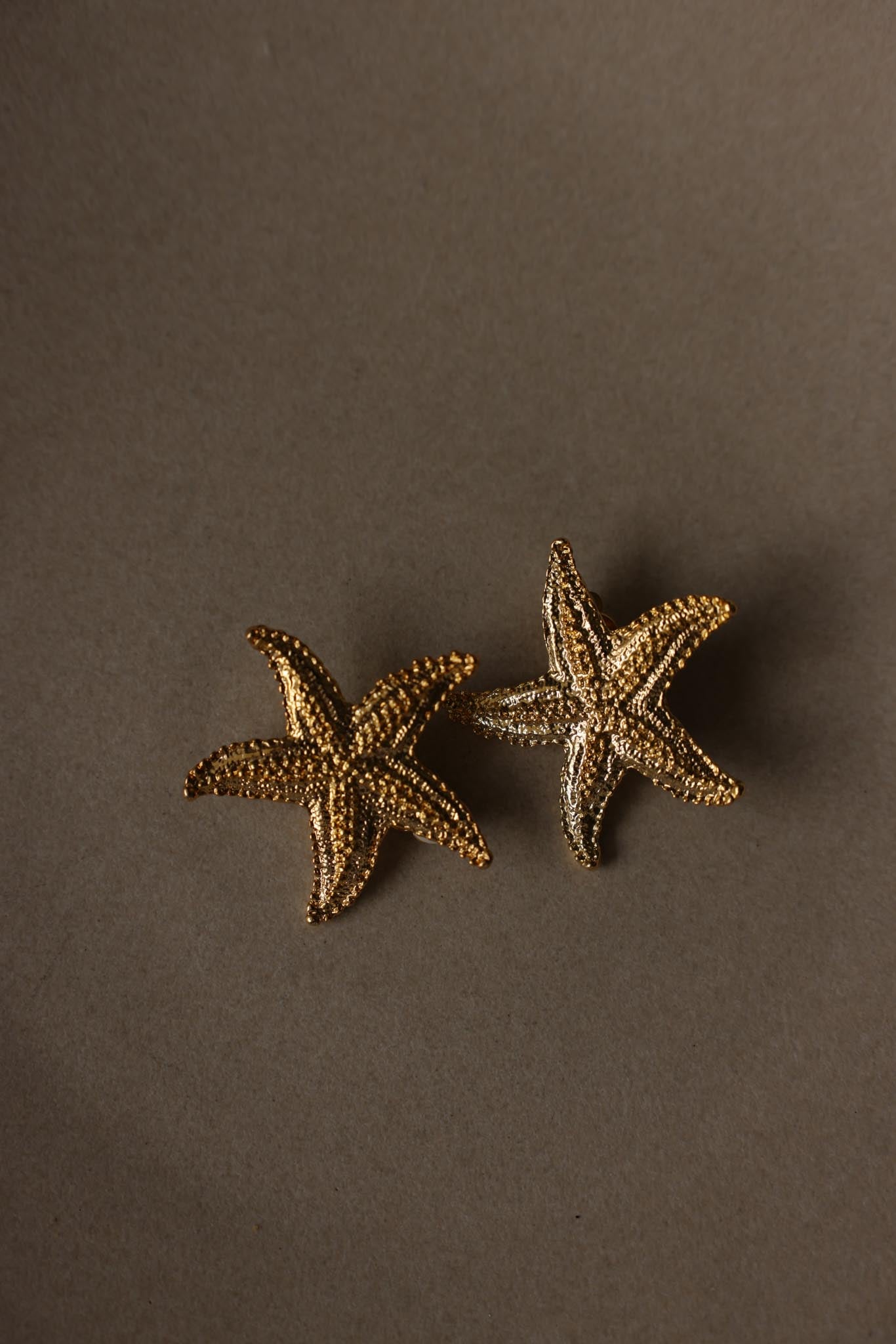 Textured Gold Tone Starfish Clip-On Earrings